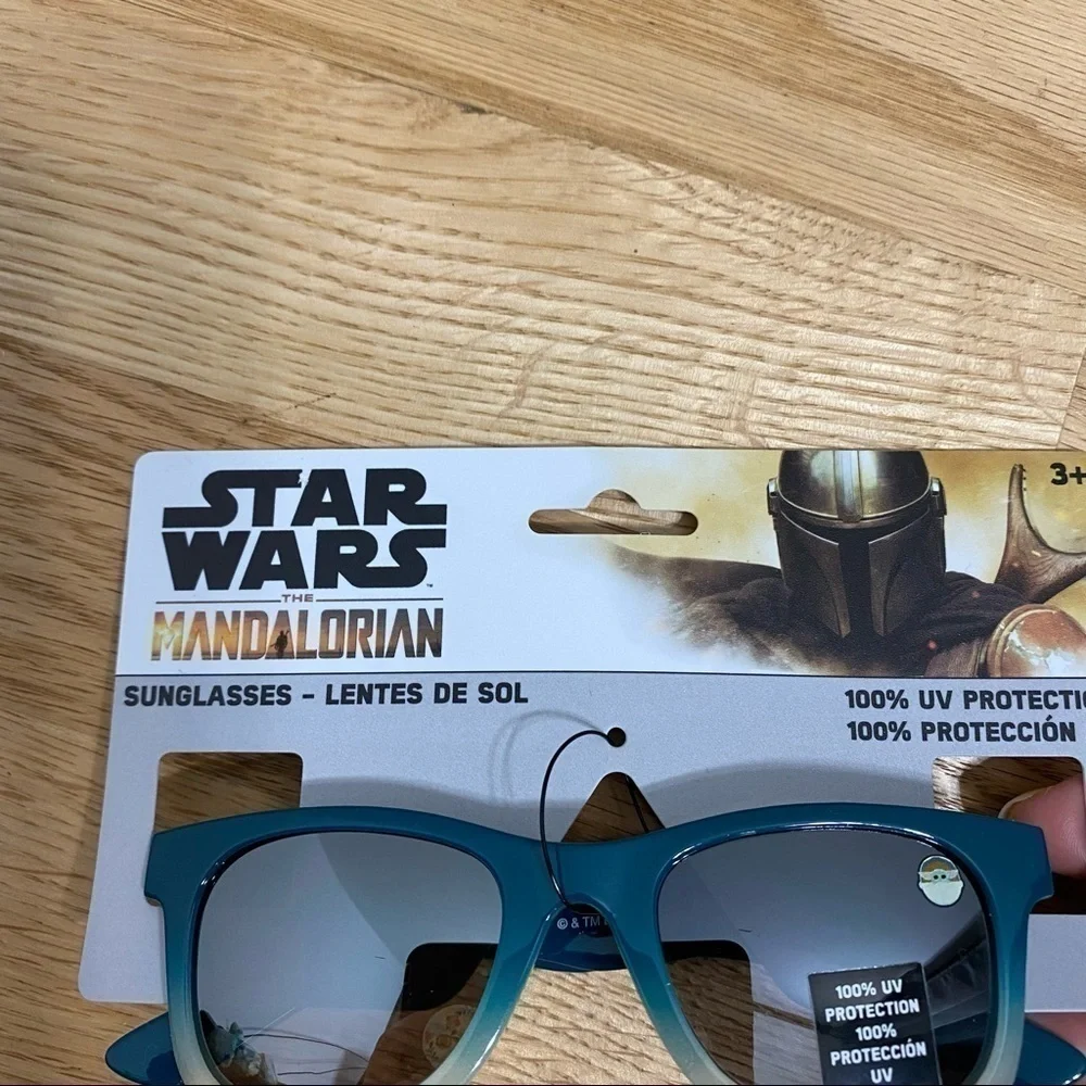 Star Wars Mandalorian Sunglasses NWT Blue 100% UV Protection Kids Disney